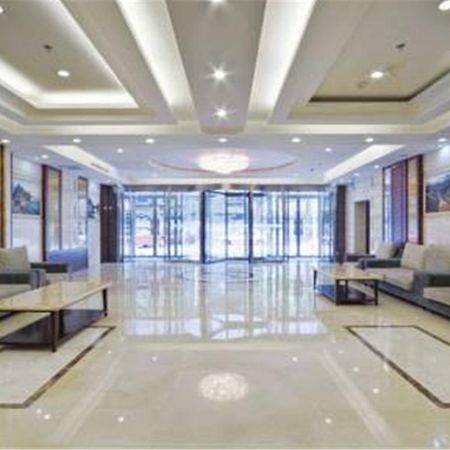 Beijing Starmoon Hotel Экстерьер фото